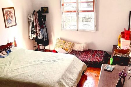 Casa à venda com 250m², 3 quartos e 2 vagas