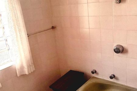 Casa à venda com 250m², 3 quartos e 2 vagas