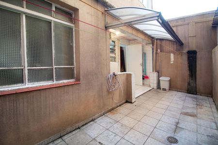 Apartamento para alugar com 70m², 2 quartos e 1 vaga Apartamento para alugar com 70m², 2 quartos e 1 vagaÁrea de serviço