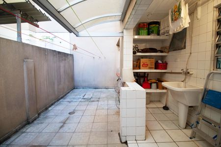 Apartamento para alugar com 70m², 2 quartos e 1 vaga Apartamento para alugar com 70m², 2 quartos e 1 vagaÁrea de serviço