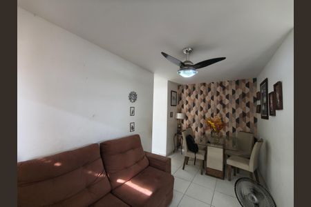 Sala de apartamento para alugar com 2 quartos, 80m² em Taquara, Rio de Janeiro