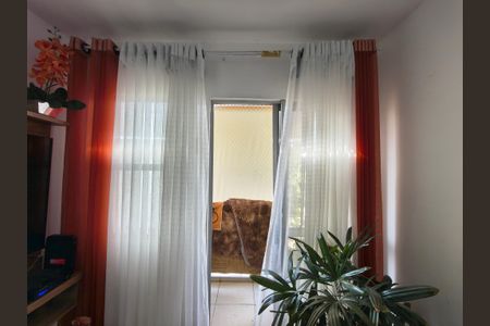 Apartamento para alugar com 80m², 2 quartos e 1 vaga Apartamento para alugar com 80m², 2 quartos e 1 vagaSala