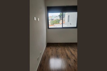 Casa à venda com 3 quartos, 157m² em Vila Bonilha, São Paulo