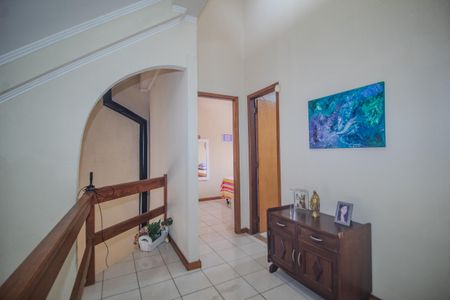 Casa à venda com 116m², 3 quartos e 2 vagasCorredor segundo piso