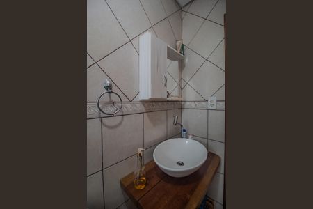 Casa à venda com 116m², 3 quartos e 2 vagasBanheiro 2
