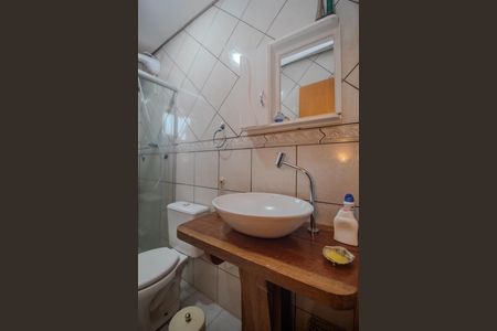 Casa à venda com 116m², 3 quartos e 2 vagasBanheiro 2