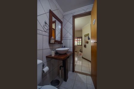 Casa à venda com 116m², 3 quartos e 2 vagasBanheiro