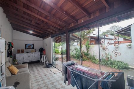 Casa à venda com 116m², 3 quartos e 2 vagasÁrea de Serviço