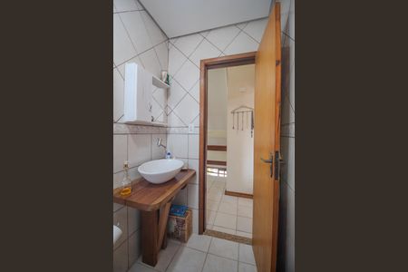 Casa à venda com 116m², 3 quartos e 2 vagasBanheiro 2
