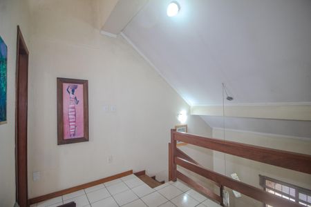Casa à venda com 116m², 3 quartos e 2 vagasCorredor segundo piso