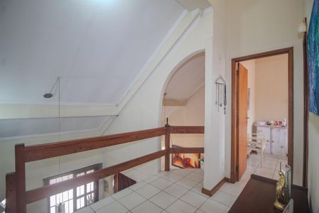 Casa à venda com 116m², 3 quartos e 2 vagasCorredor segundo piso