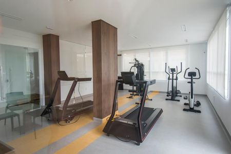 Apartamento para alugar com 63m², 2 quartos e 2 vagasÁrea comum - Academia