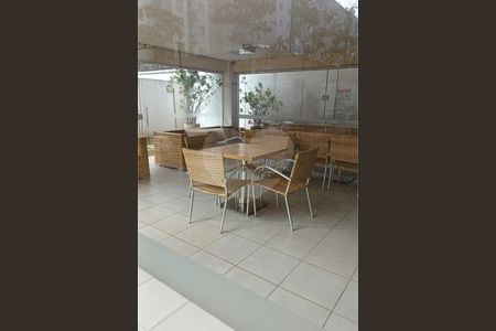 Apartamento à venda com 2 quartos, 118m² em Jardim Nove de Julho, São Paulo