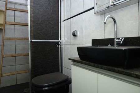 Casa à venda com 250m², 3 quartos e 1 vagaBanheiro 1