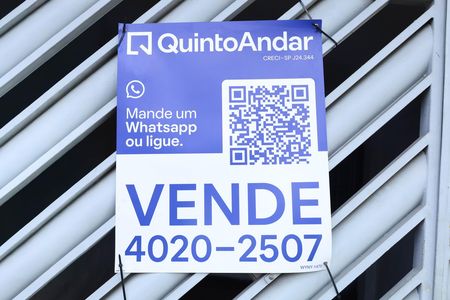 Casa à venda com 250m², 3 quartos e 1 vagaPlaca instalada no portão do imóvel em 02.06.2026 - Código da placa: WYNY-1470