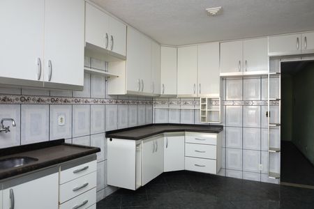 Casa à venda com 250m², 3 quartos e 1 vagaCozinha