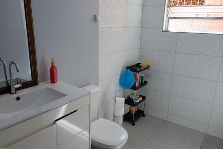 Casa para alugar com 250m², 3 quartos e 4 vagasBanheiro