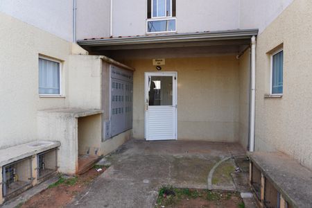 Apartamento para alugar com 50m², 2 quartos e 1 vagaÁrea comum