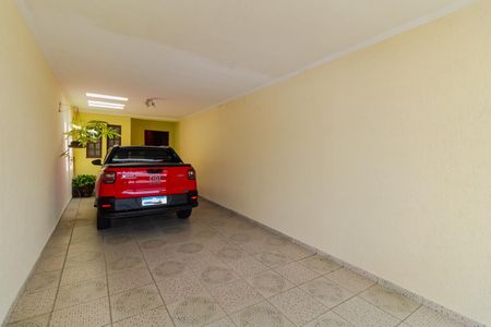 Casa à venda com 129m², 3 quartos e 2 vagas Casa à venda com 129m², 3 quartos e 2 vagasGaragem