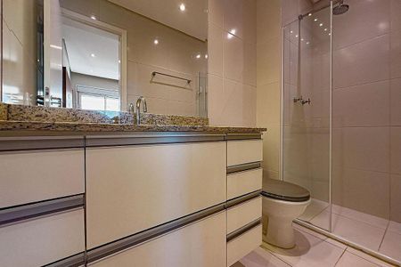 Apartamento à venda com 220m², 3 quartos e 3 vagas