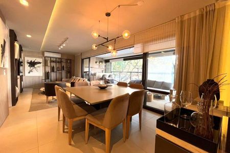 Apartamento à venda com 3 quartos, 131m² em Bela Aliança, São Paulo