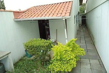 Casa à venda com 3 quartos, 189m² em Vila Gomes, São Paulo