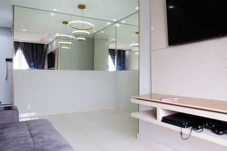 Apartamento à venda com 2 quartos, 55m² em Jardim Santa Teresinha, São Paulo