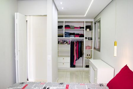 Apartamento à venda com 2 quartos, 55m² em Jardim Santa Teresinha, São Paulo
