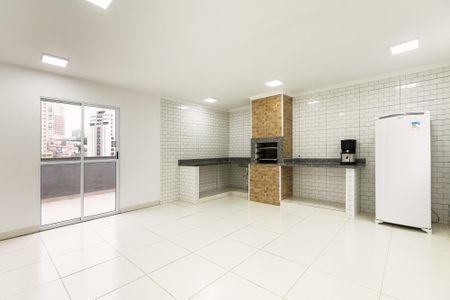 Apartamento para alugar com 31m², 1 quarto e sem vagaÁrea comum - Salão de festas