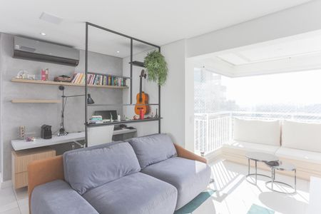 Apartamento à venda com 2 quartos, 62m² em Vila Anastácio, São Paulo