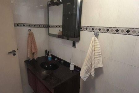 Casa à venda com 173m², 3 quartos e 2 vagas