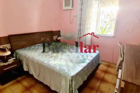 Casa à venda com 3 quartos, 181m² em Jacaré, Rio de Janeiro