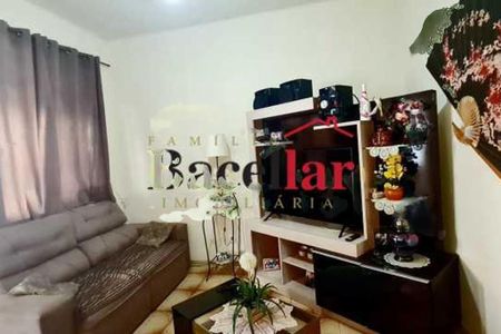 Casa à venda com 3 quartos, 181m² em Jacaré, Rio de Janeiro