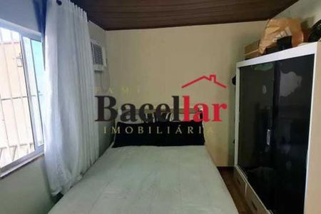 Casa à venda com 3 quartos, 181m² em Jacaré, Rio de Janeiro