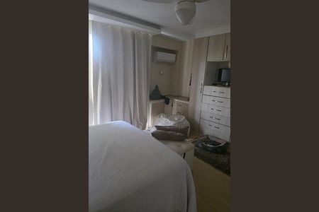 Casa à venda com 4 quartos, 205m² em Camboinhas, Niterói