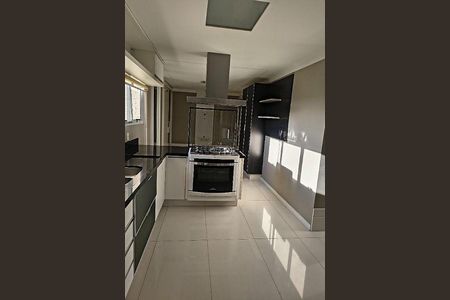 Apartamento à venda com 260m², 4 quartos e 4 vagas