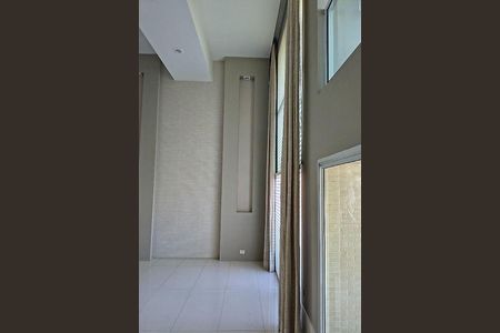 Apartamento à venda com 260m², 4 quartos e 4 vagas