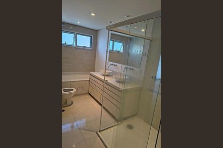 Apartamento à venda com 260m², 4 quartos e 4 vagas
