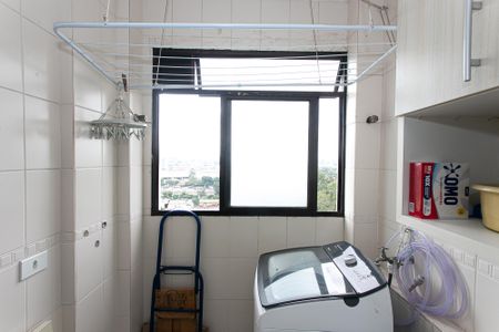 Apartamento à venda com 112m², 2 quartos e 1 vagaÁrea de Serviço