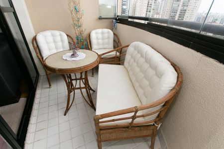 Apartamento à venda com 112m², 2 quartos e 1 vagaVaranda