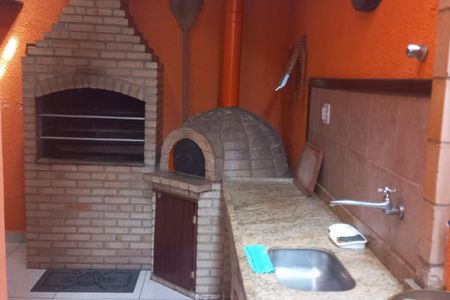 Casa à venda com 287m², 4 quartos e 2 vagas