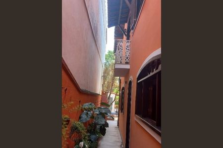 Casa à venda com 287m², 4 quartos e 2 vagas