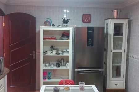 Casa à venda com 287m², 4 quartos e 2 vagas