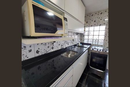 Cozinha de apartamento à venda com 2 quartos, 49m² em Vila Cardoso Franco, São Paulo