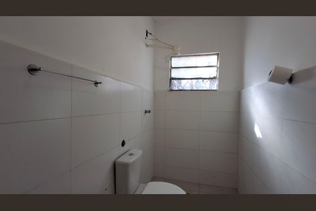 Casa para alugar com 136m², 3 quartos e 2 vagasBanheiro