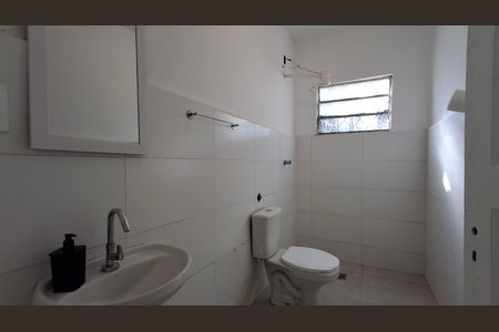 Casa para alugar com 136m², 3 quartos e 2 vagasBanheiro