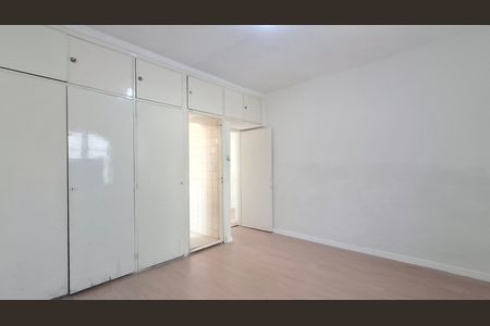 Casa para alugar com 136m², 3 quartos e 2 vagasSuíte 