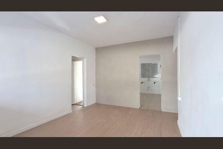Sala de casa para alugar com 3 quartos, 136m² em Cambuí, Campinas