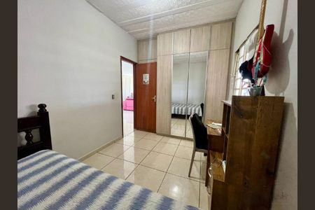 Casa à venda com 6 quartos, 195m² em Vista Alegre, Belo Horizonte