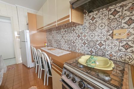 Apartamento para alugar com 79m², 3 quartos e 1 vaga